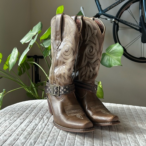 Crush™ by Durango® Women's Western Boot with Accessory (Brown Khaki, 7.5) - Picture 2 of 5